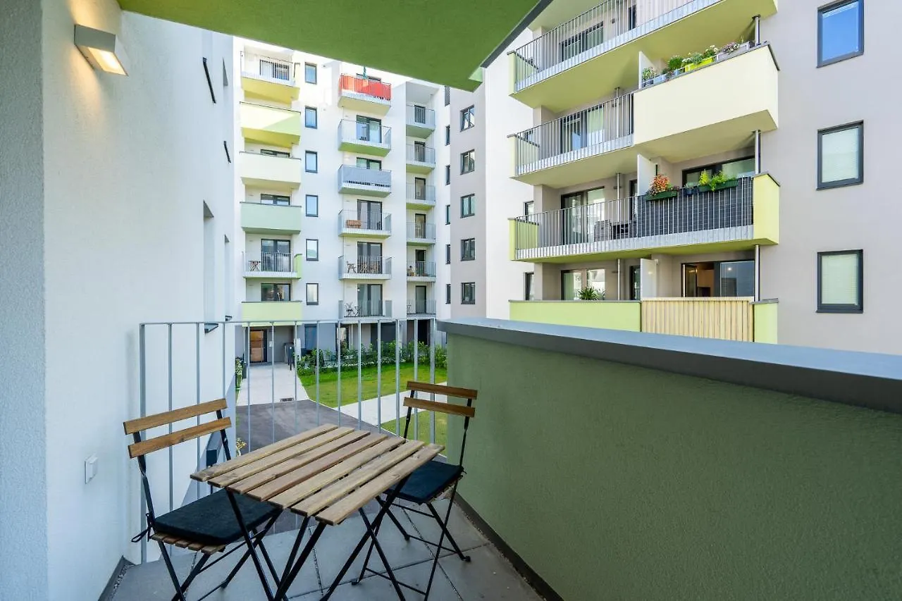 Vienna City And Spa - Modern Apartments Next To Therme Wien & 15 Minutes To The City Center 0*,
