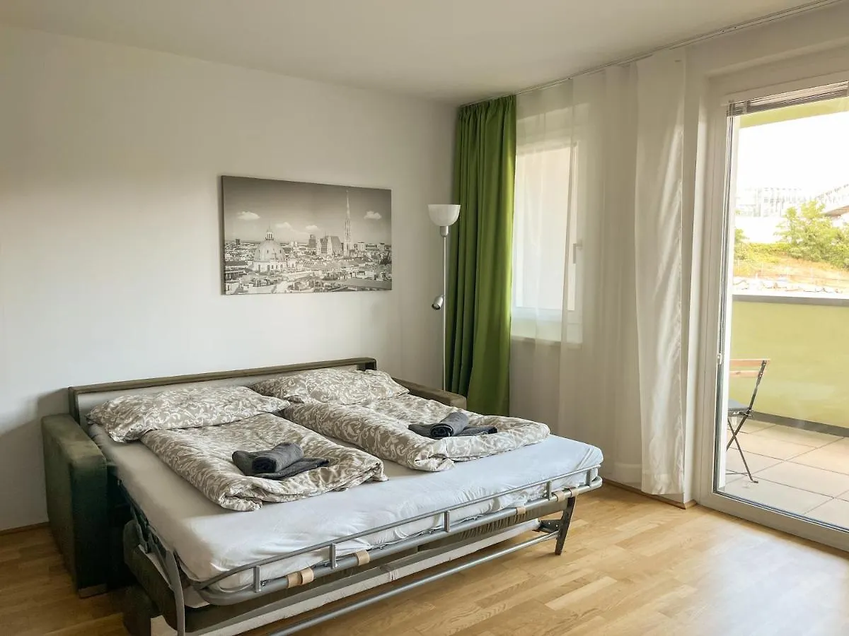 Vienna City And Spa - Modern Apartments Next To Therme Wien & 15 Minutes To The City Center
